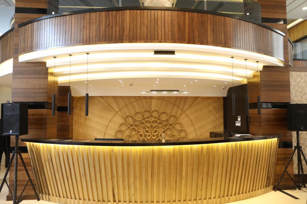 فندق صحارى الخليج Sahara Gulf Hotel Apartments Amán Exterior foto