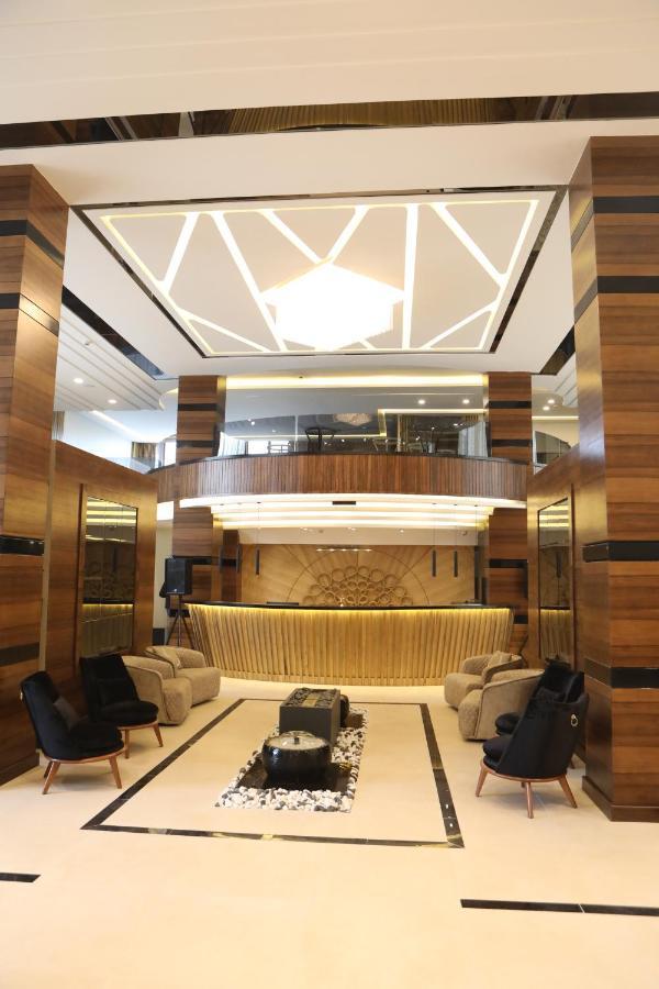 فندق صحارى الخليج Sahara Gulf Hotel Apartments Amán Exterior foto