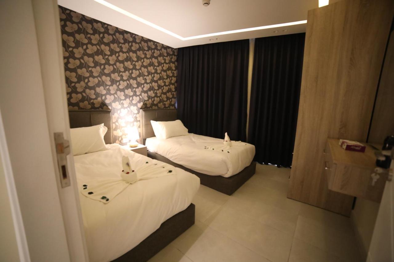 فندق صحارى الخليج Sahara Gulf Hotel Apartments Amán Exterior foto